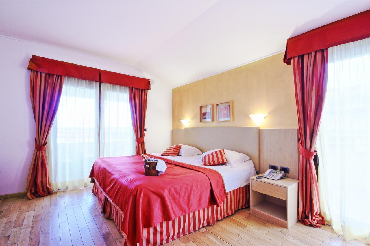 Vilola Bed & Breakfast Zambratija  Dış mekan fotoğraf