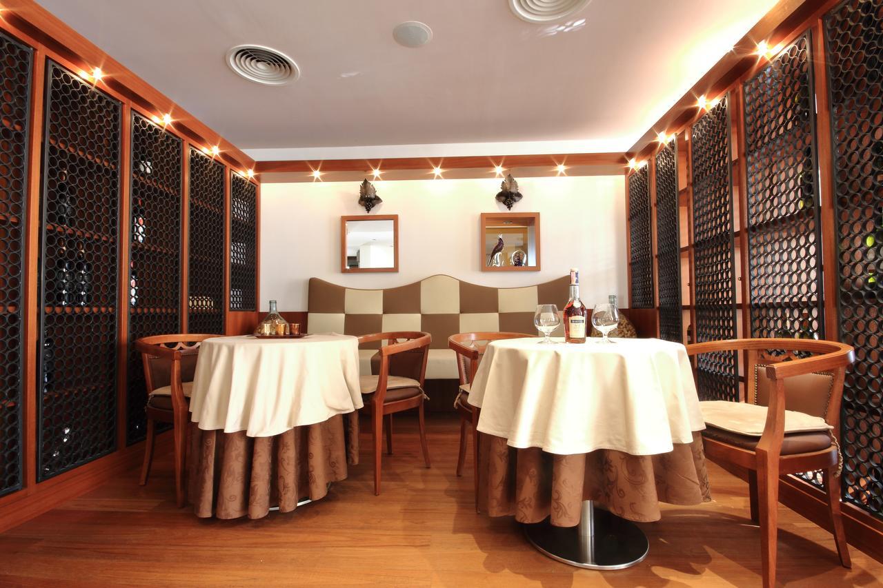 Vilola Bed & Breakfast Zambratija  Dış mekan fotoğraf